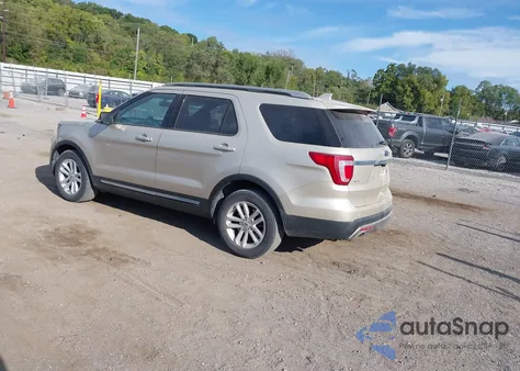 2017 Ford Explorer Xlt z USA, uszkodzony, nr VIN 1FM5K7D81HGD72065